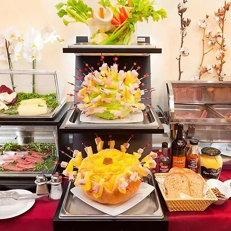 Borromini Hotel 4*