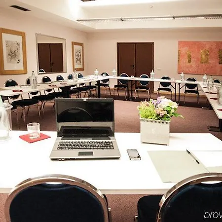 Borromini Hotel 4*