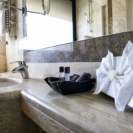 Borromini Hotel 4*