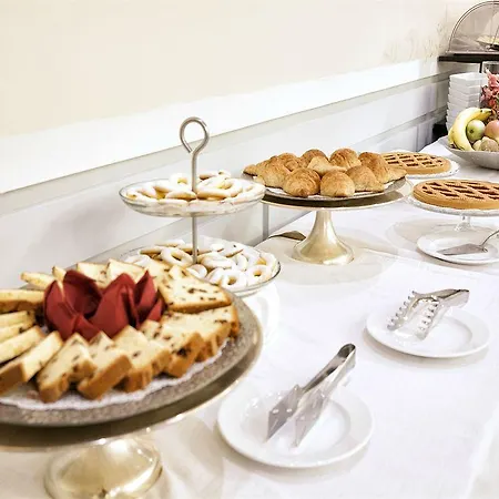 Borromini Hotel 4*