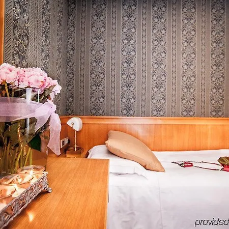 Borromini Hotel 4*